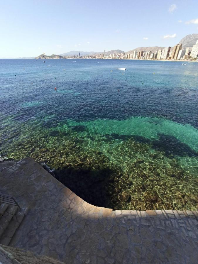 Estudio primera linea con acceso privado al mar Benidorm Exterior foto
